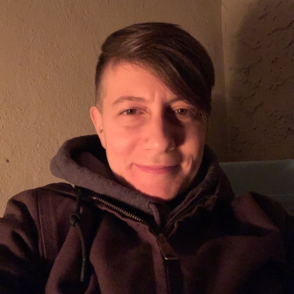 Meet your Posher, Liz